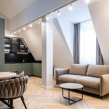 Aparthotel Dom Pod Kotwica 4*